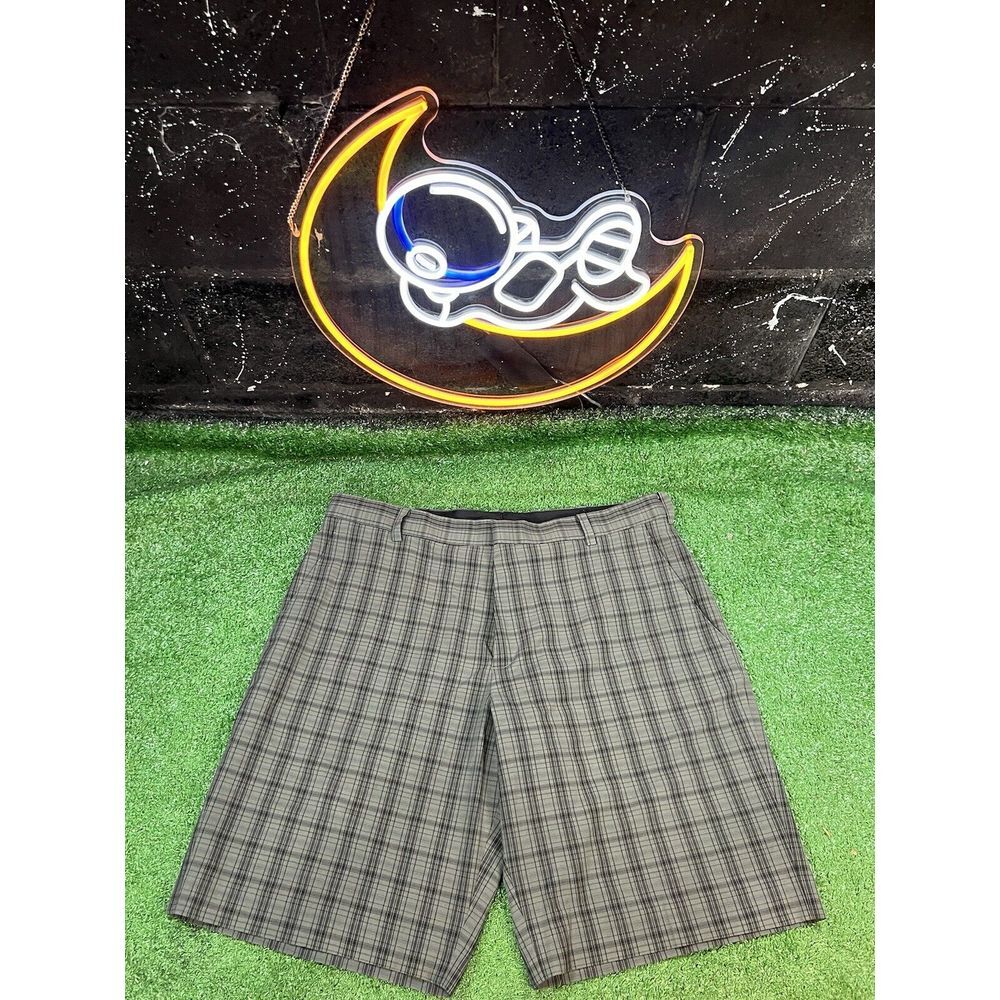 Nike Tiger Woods Collection Dri Fit Mens Size 38 Gray‎ Plaid Golf Shorts